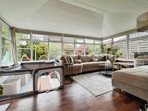 Family Room- click for photo gallery